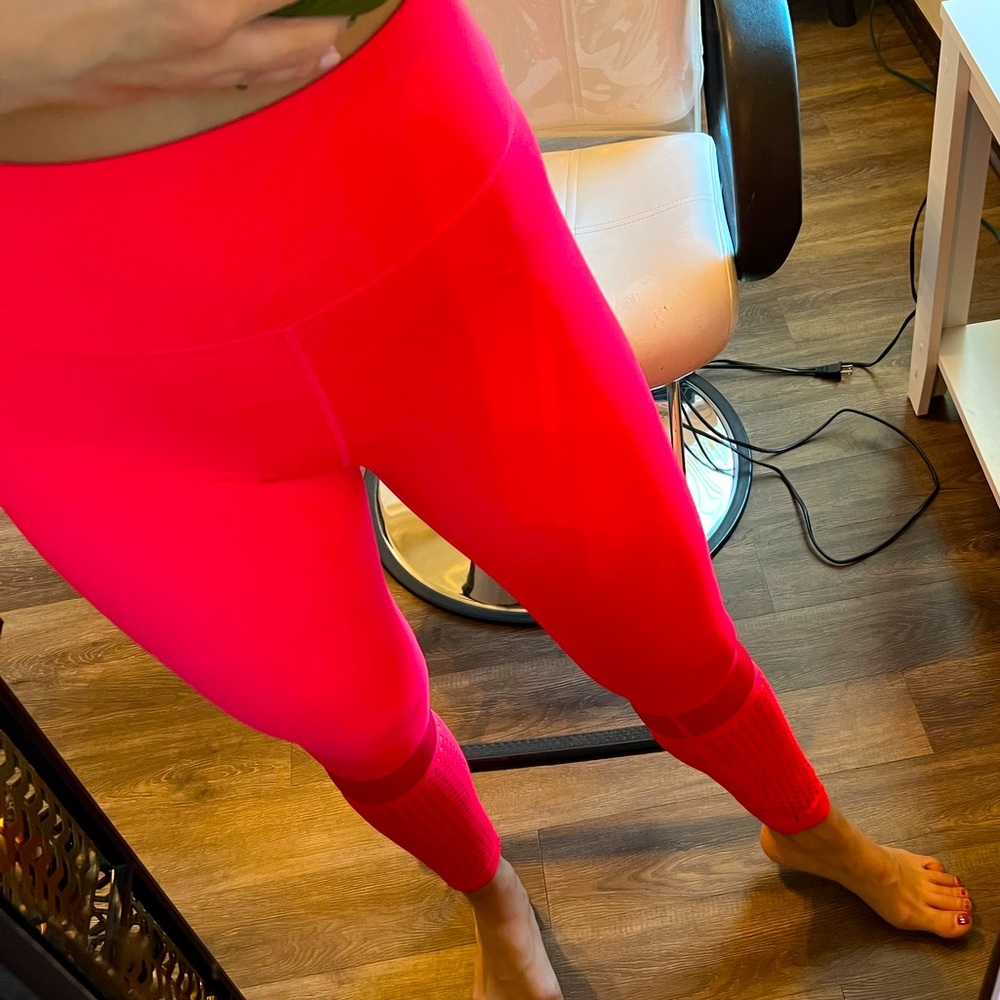 Zyia Sunset Block Chill light n tight Leggings
